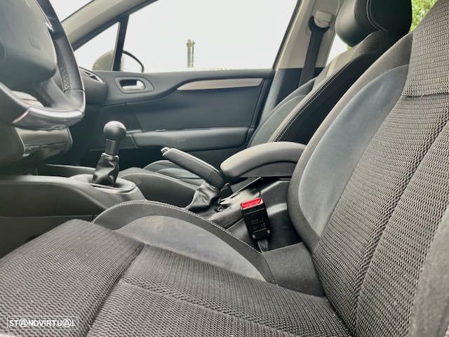 Citroën C4 1.2 PureTech Feel - 13