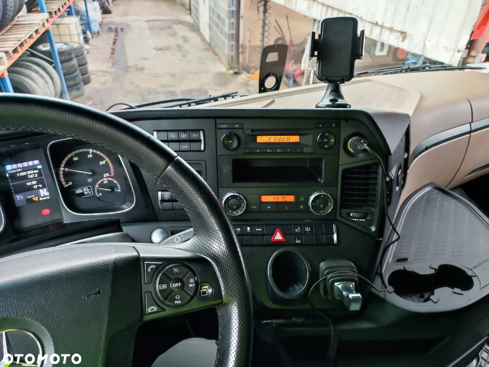 Mercedes-Benz actros 2542 - 14