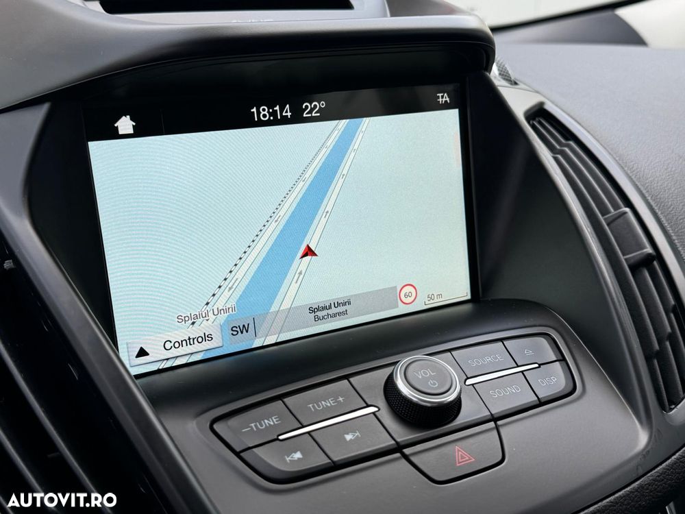 Ford Kuga - 18