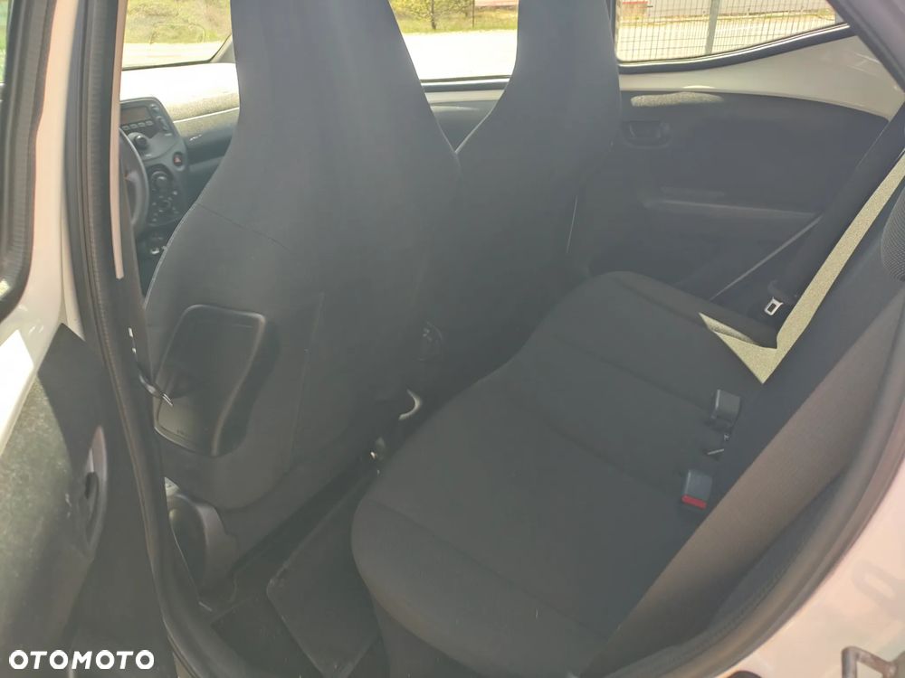 Toyota Aygo - 21