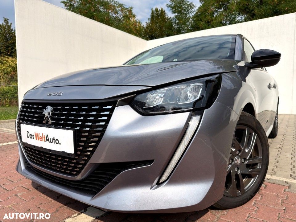 Peugeot 208 - 10