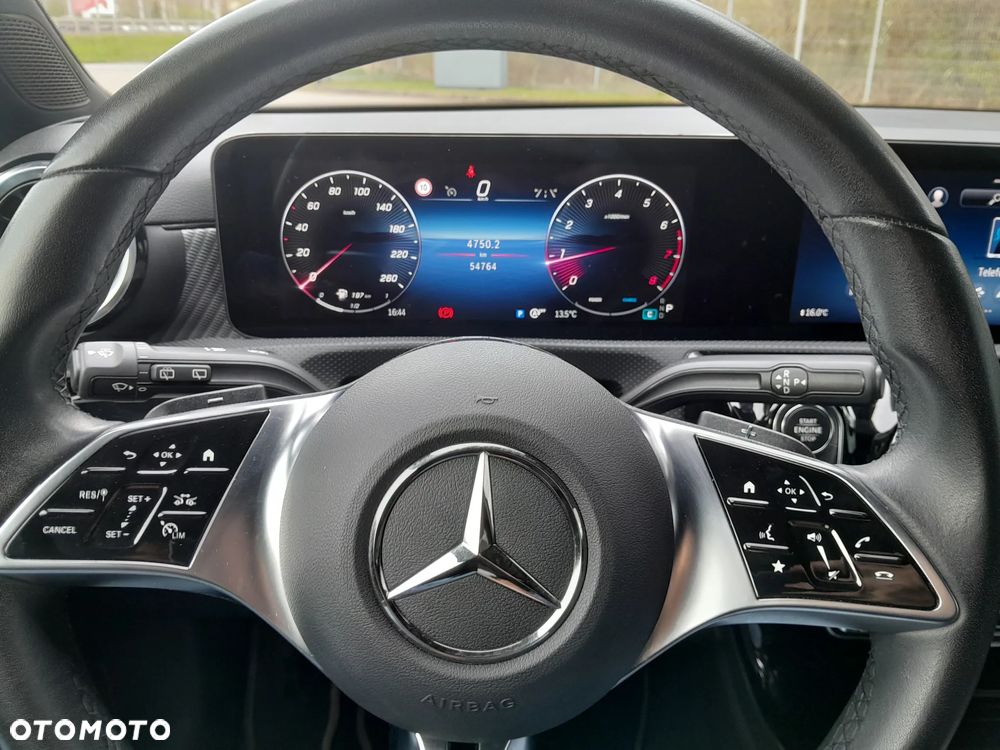 Mercedes-Benz Klasa A 200 Progressive 7G-DCT - 13