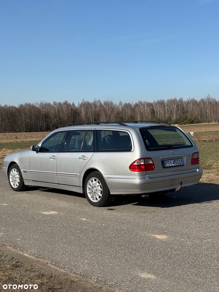 Mercedes-Benz Klasa E - 3
