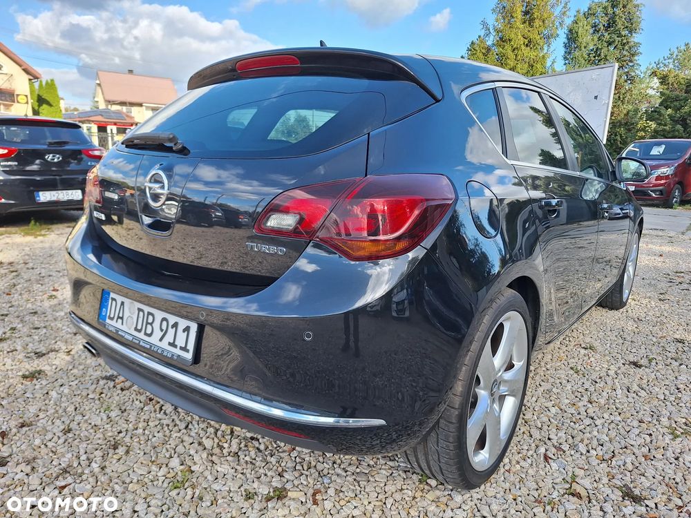 Opel Astra 1.6 Turbo Sport - 9