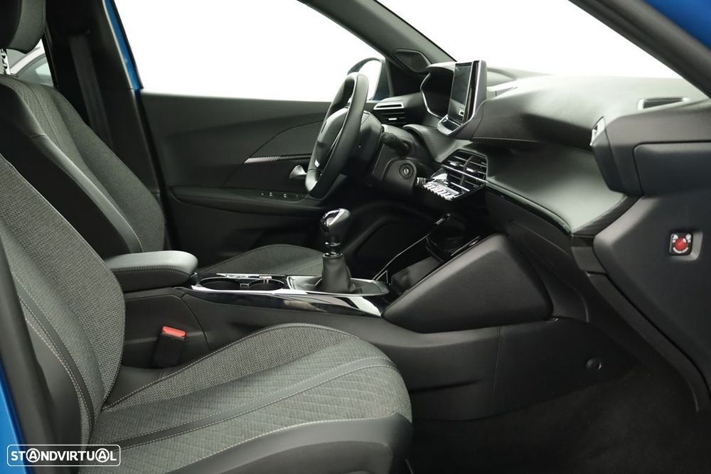 Peugeot 2008 1.2 PureTech Allure - 22