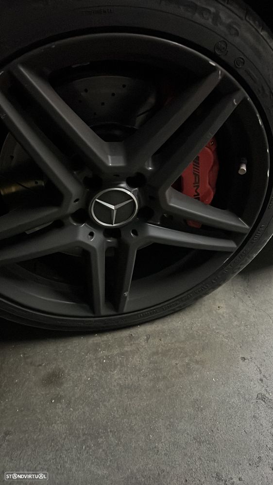 Mercedes-Benz CLA 45 AMG 4Matic 7G-DCT Orange Art Edition - 16