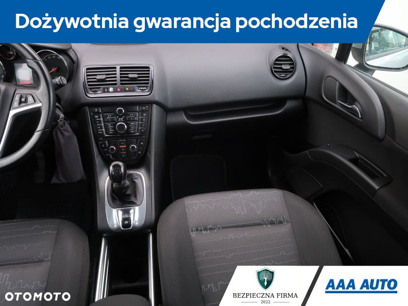 Opel Meriva - 9