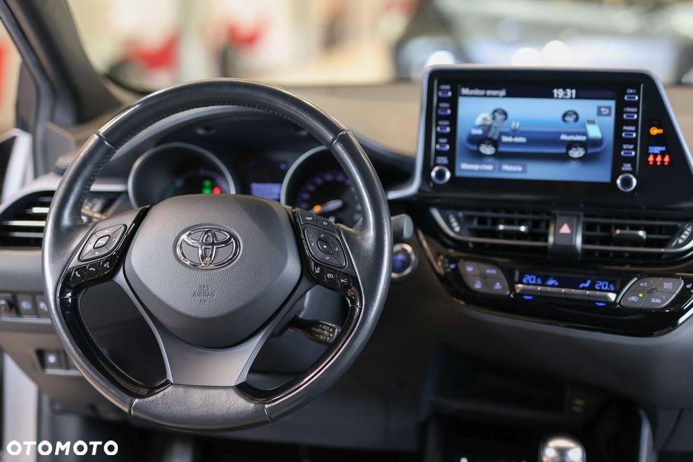 Toyota C-HR - 34