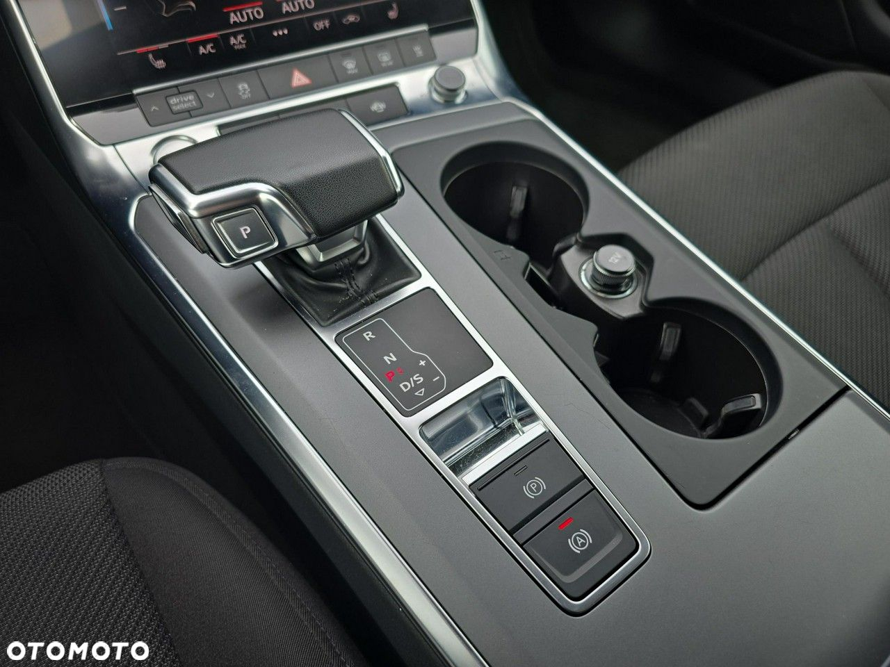 Audi A6 Avant 45 TDI quattro tiptronic - 14