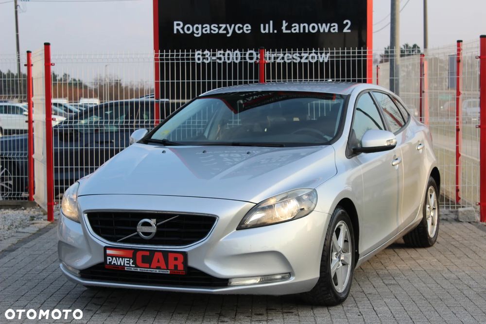 Volvo V40 D2 Summum - 1