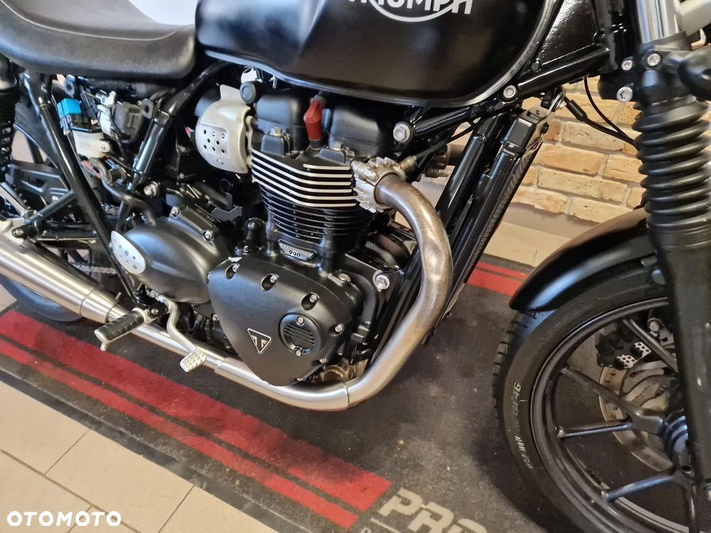 Triumph Street Twin - 29