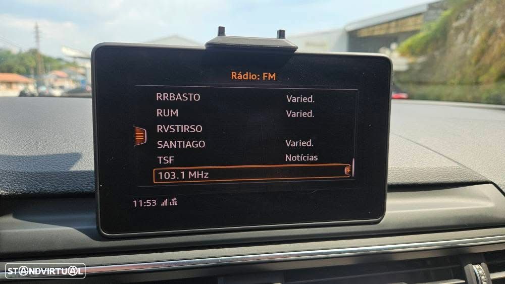 Audi A4 Avant 2.0 TDI ultra sport - 23