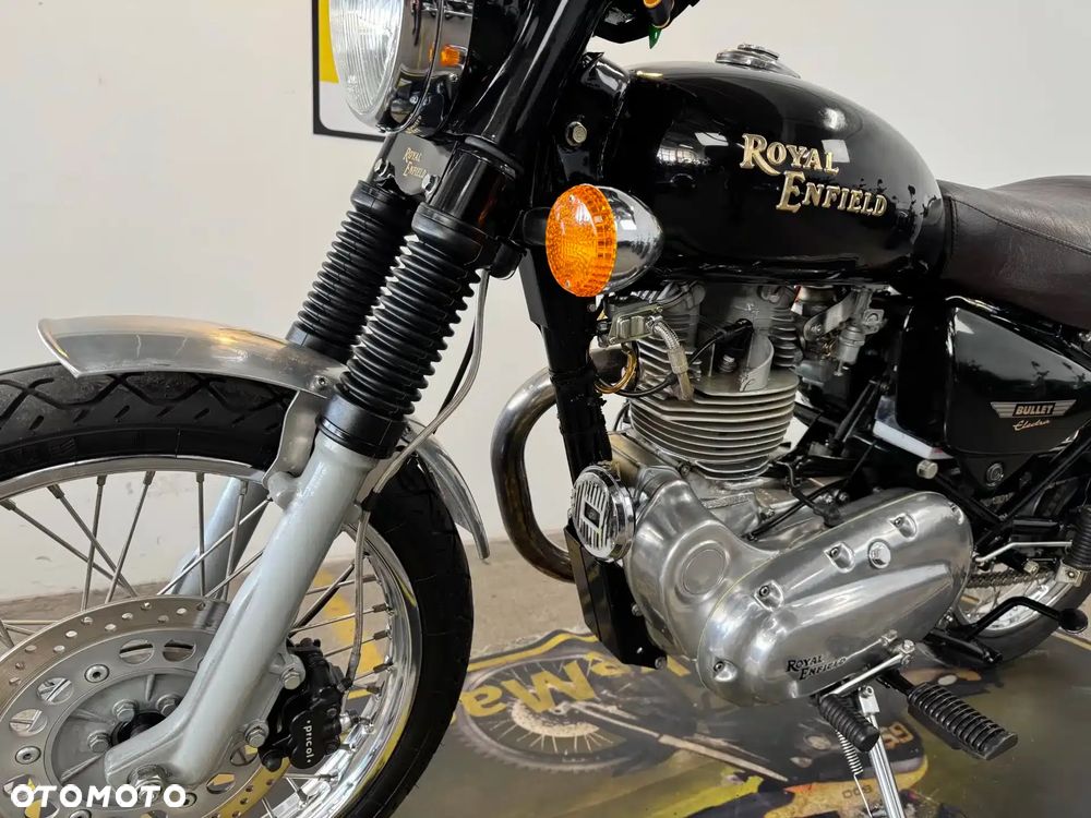 Royal Enfield Bullet - 17
