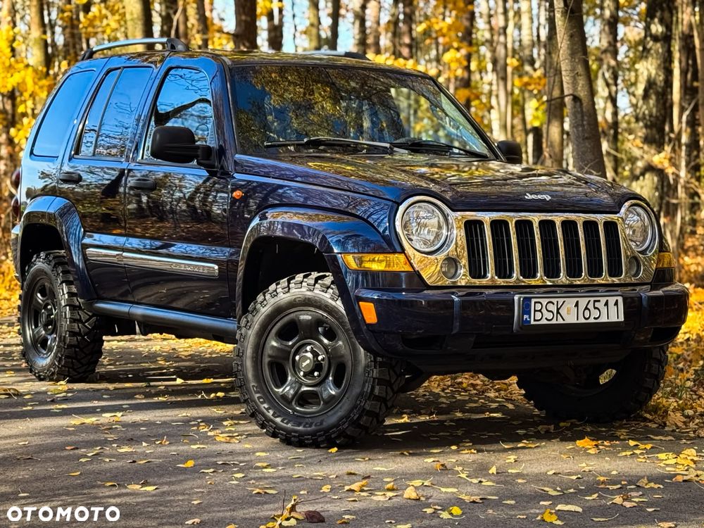Jeep Cherokee 2005 photo 2