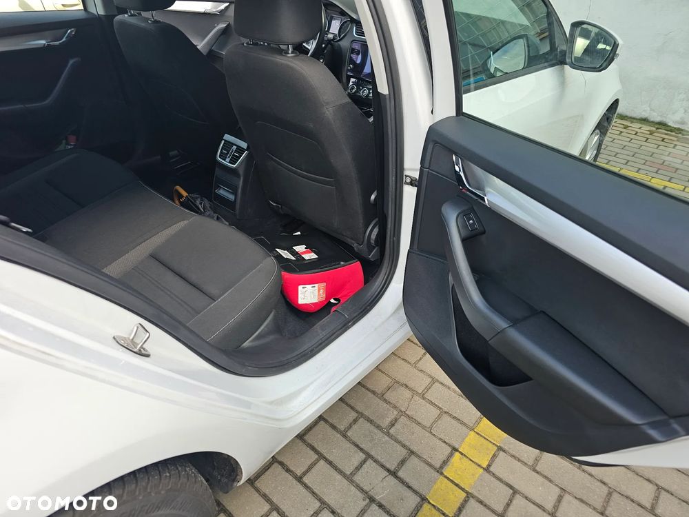 Skoda Octavia 1.6 TDI SCR Ambition - 20