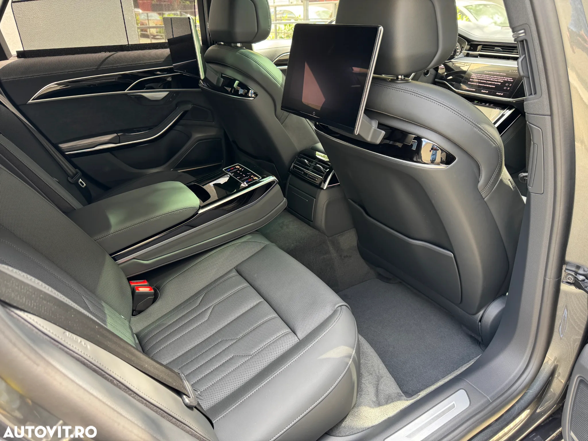 Audi A8 60 TFSI e quattro Tiptronic PHEV - 10