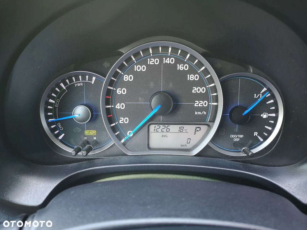 Toyota Yaris Hybrid 100 Life - 18