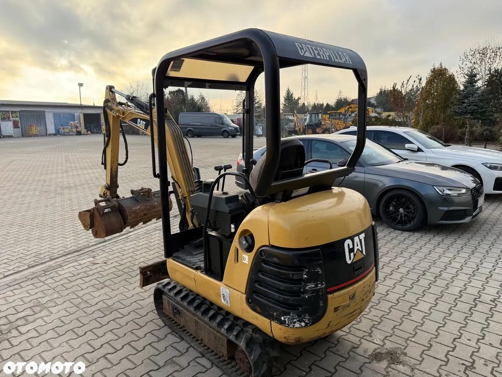 Caterpillar 301.5 - 5
