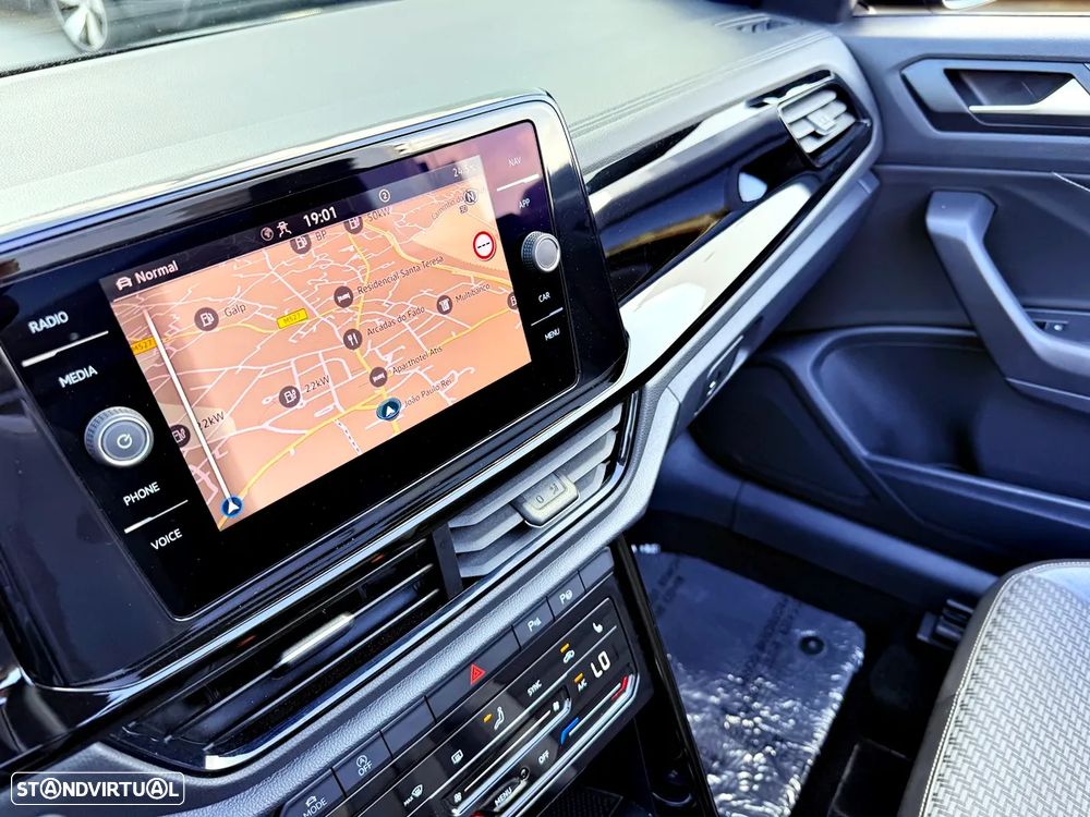 VW T-Roc 1.5 TSI OPF DSG R-Line - 16