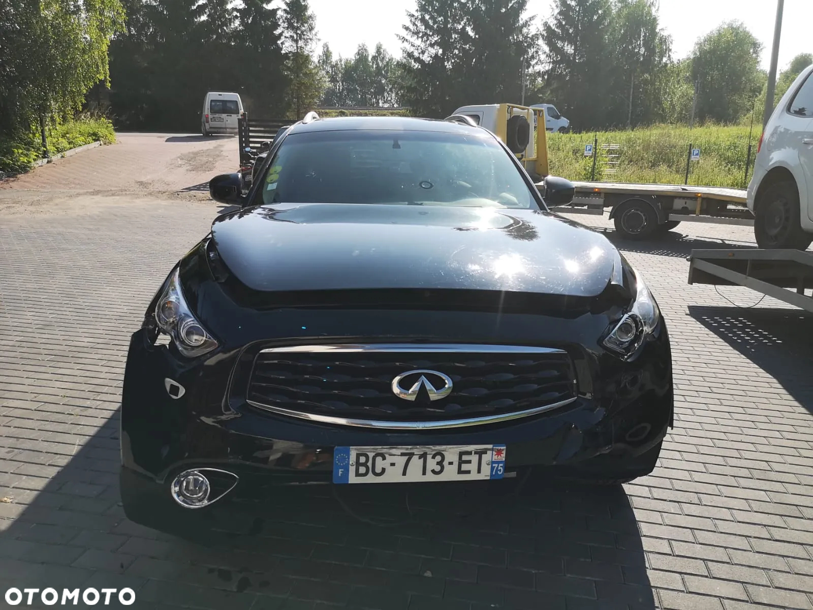 Infiniti FX FX35 - 17