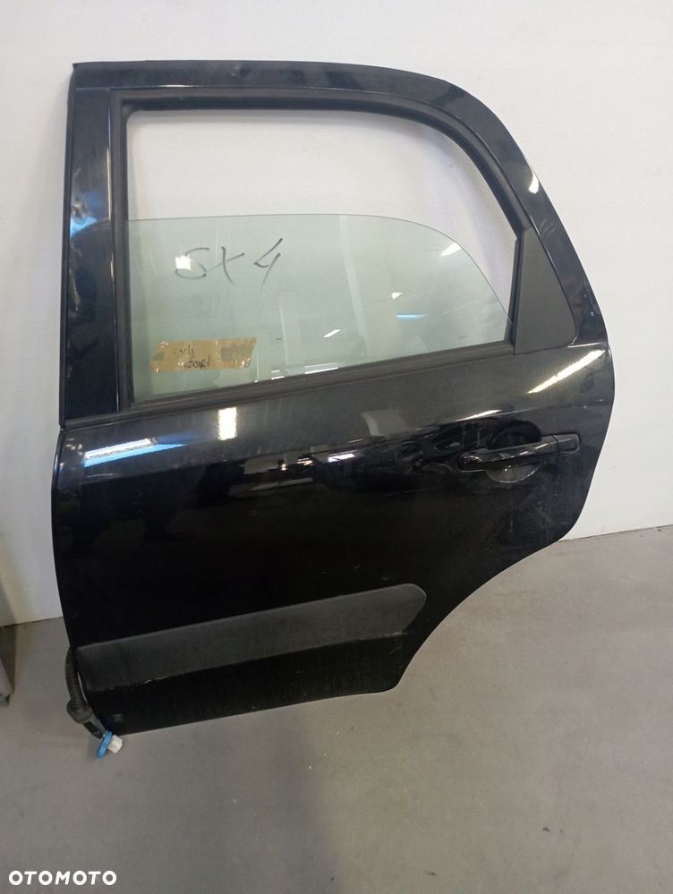 SUZUKI SX4 DRZWI LEWE TYŁ TYLNE GOŁE - 1