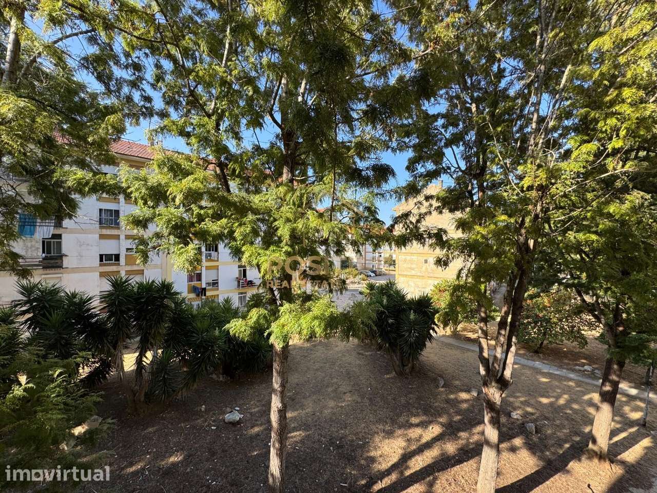 T3 totalmente remodelado no Laranjeiro | 3 quartos, open space e muita - Grande imagem: 4/22