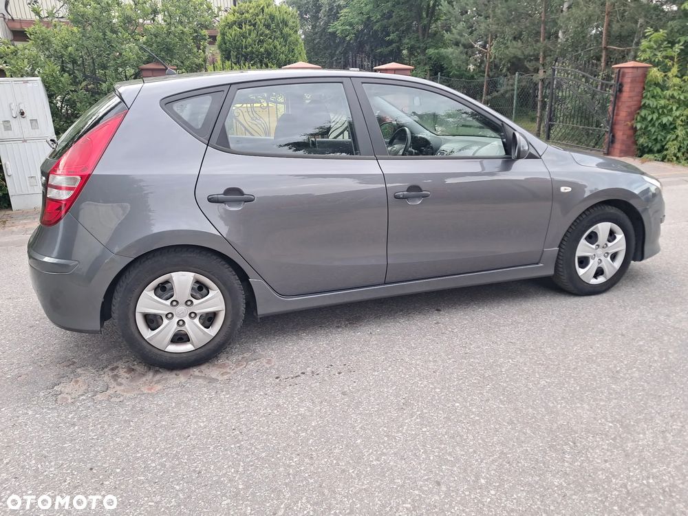 Hyundai i30 1.4 Blue Comfort - 2