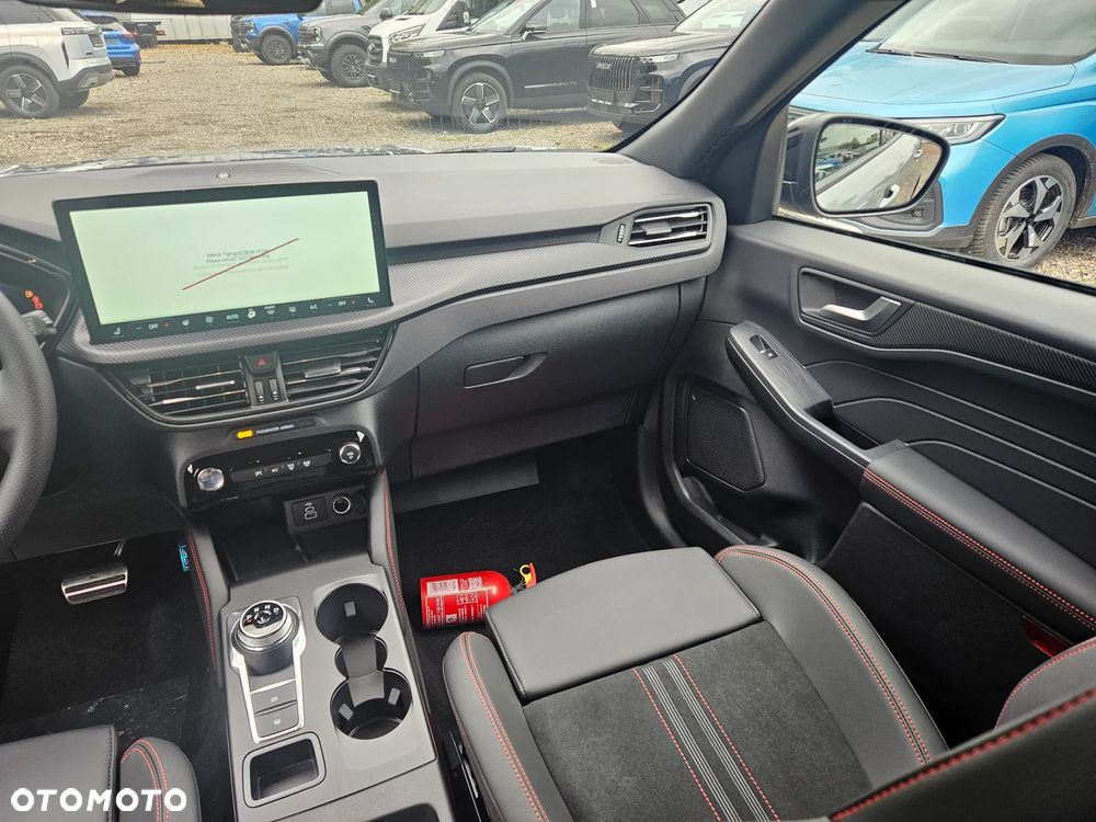 Ford Kuga - 21