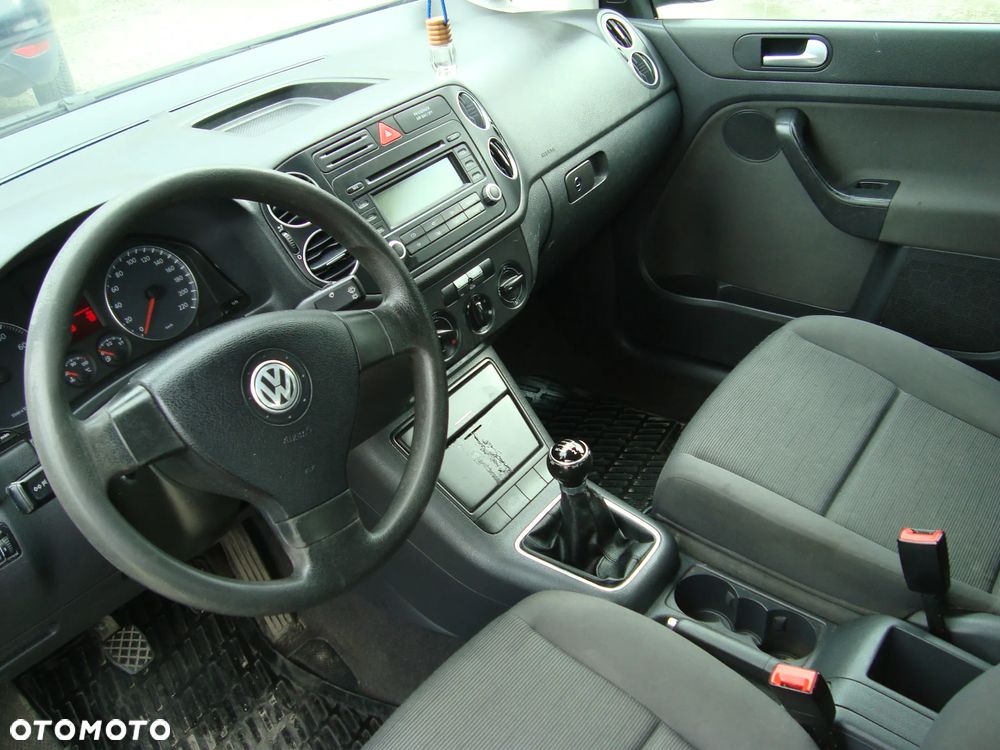 Volkswagen Golf - 9