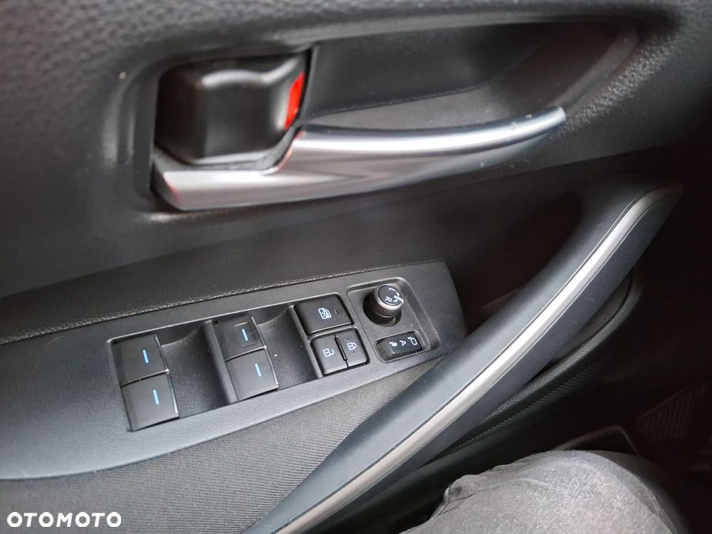 Toyota Corolla 1.8 Hybrid Comfort - 30