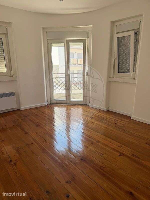 Apartamento T3 para arrendamento - Grande imagem: 2/17