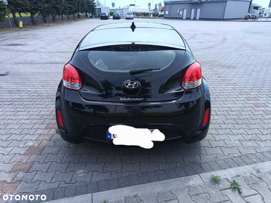 Hyundai Veloster 1.6 GDI Comfort - 4