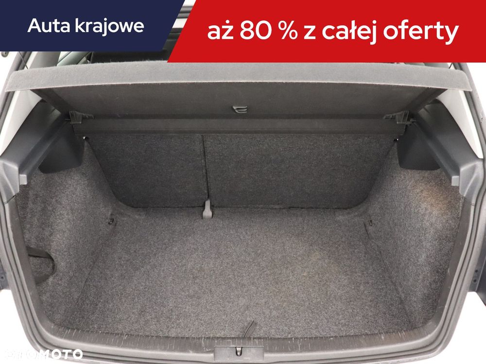 Volkswagen Golf - 16