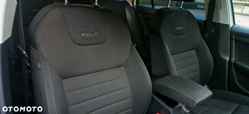 Skoda Octavia Scout 2.0 TDI 4x4 - 20