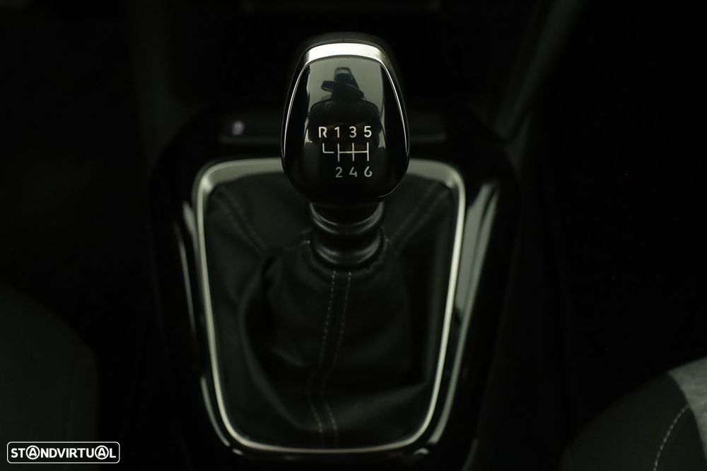 Opel Corsa 1.2 T - 11