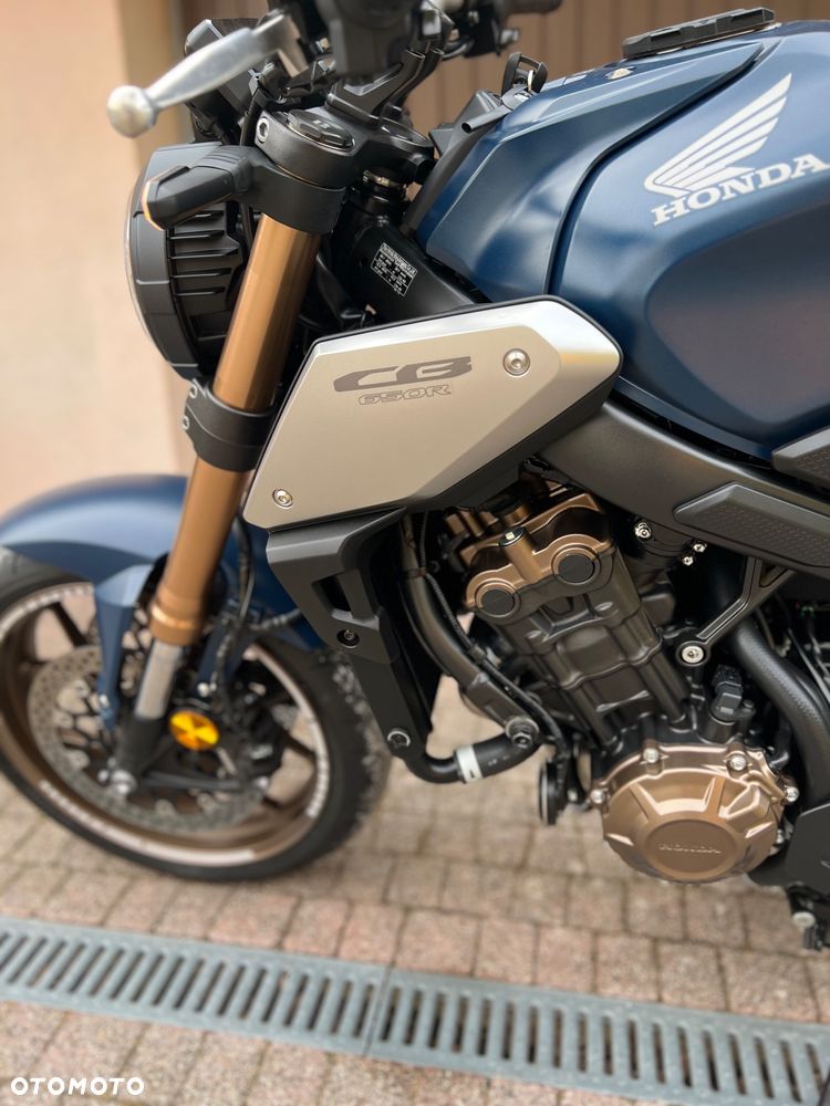 Honda CB - 19