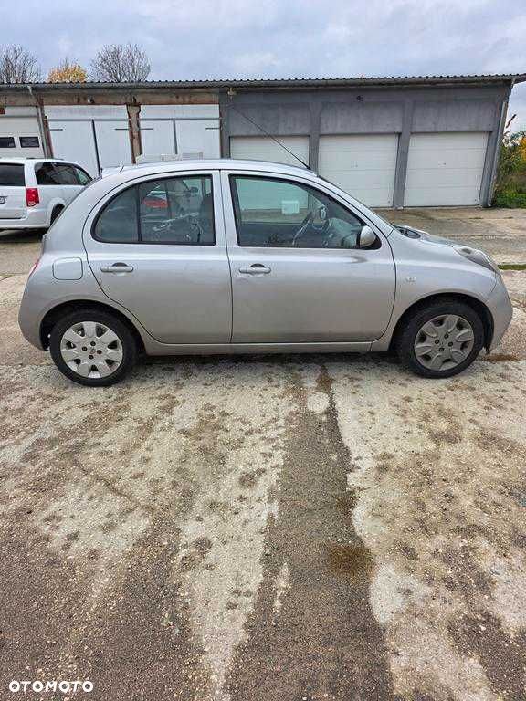 Nissan Micra - 4