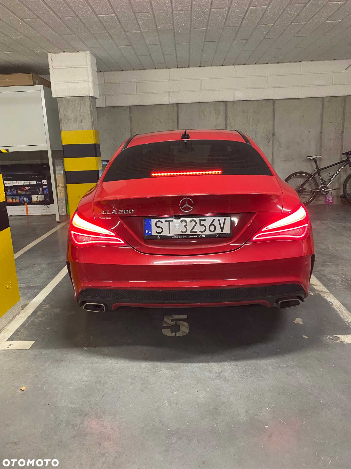 Mercedes-Benz CLA - 13