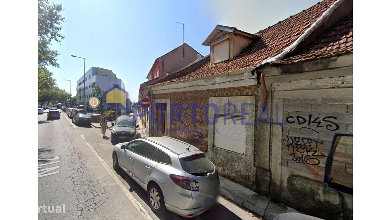 Terreno com ruina à Circunvalação - Grande imagem: 3/3