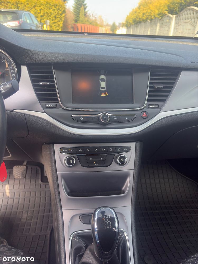 Opel Astra 1.6 CDTI Cosmo - 35