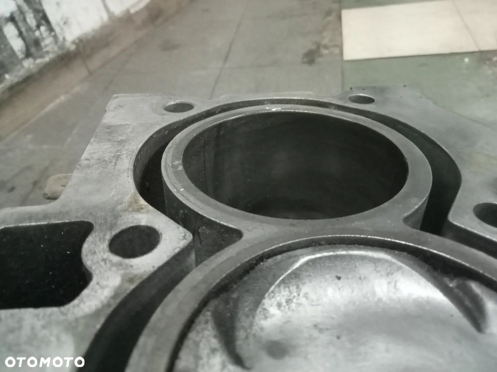 blok silnika citroen peugeot 1.2 thp hn02 kompletny - 3