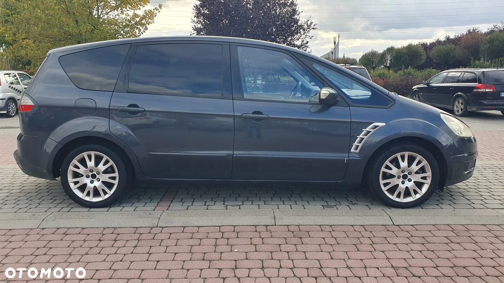 Ford S-Max - 7
