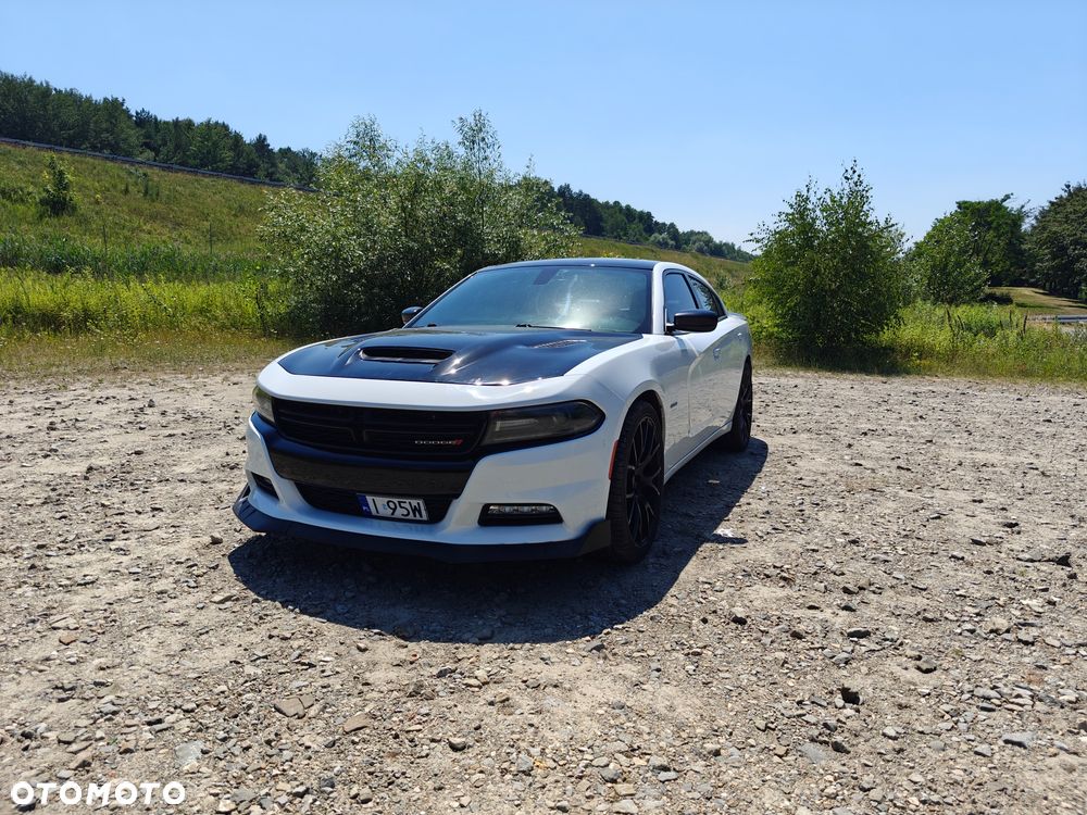 Dodge Charger - 1