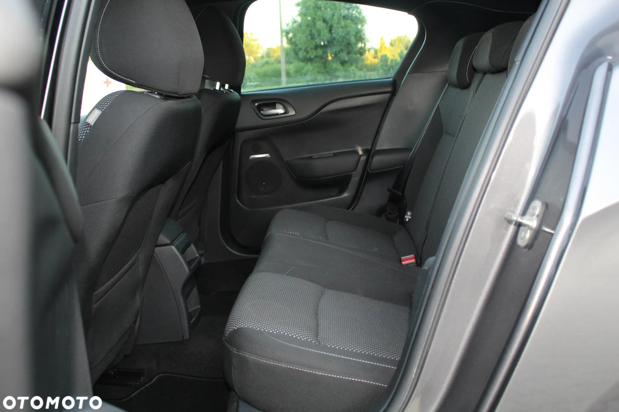 Citroën DS4 PureTech 130 Stop&Start Chic - 32