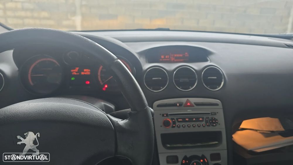 Peugeot 308 1.6 HDi Executive - 2