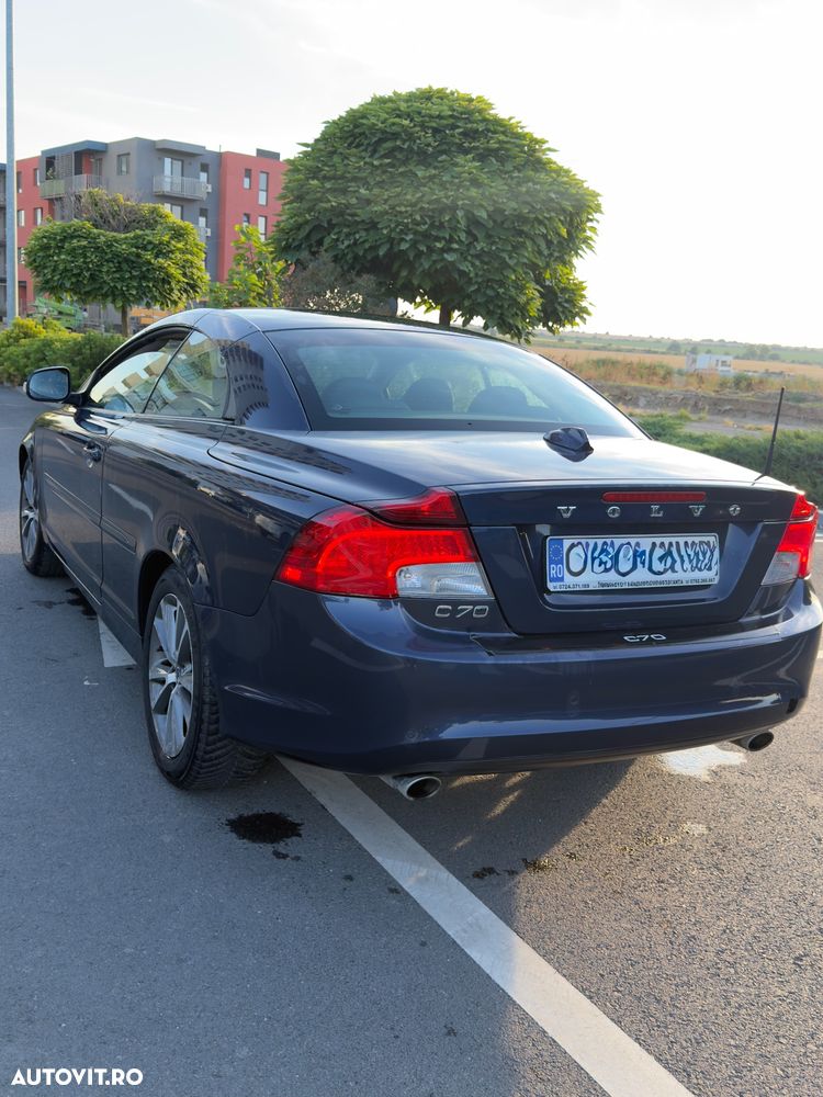 Volvo C70 D3 Momentum - 6