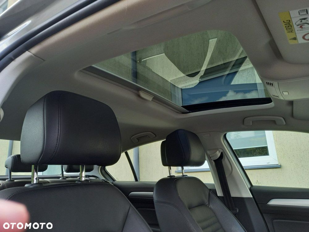 Volkswagen Passat 2.0 TDI (BlueMotion Technology) Highline - 24