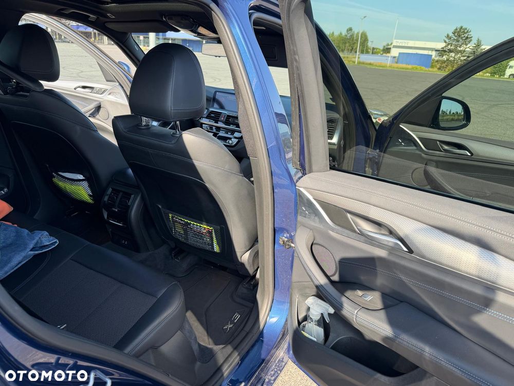 BMW X3 - 24