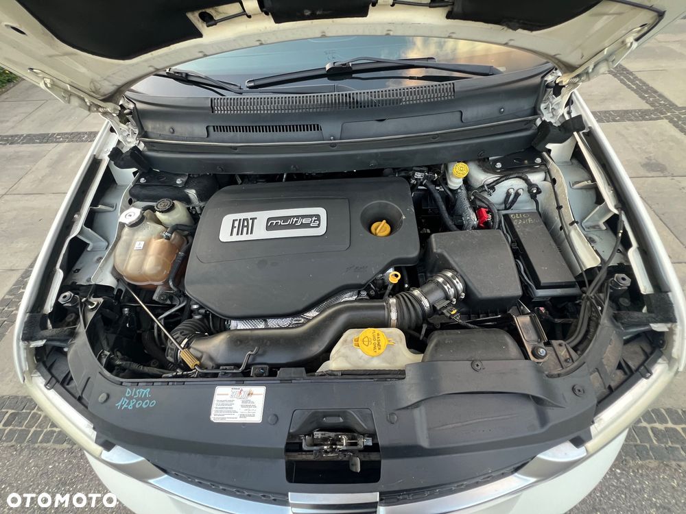 Fiat Freemont 2.0 Multijet Lounge AWD - 34