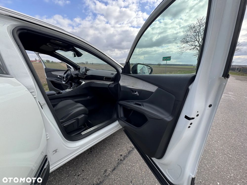 Peugeot 3008 1.5 BlueHDi GT Pack S&S EAT8 - 22